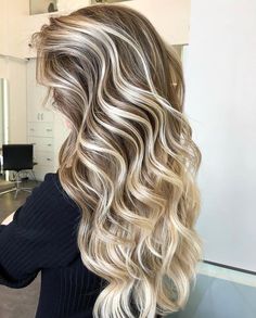 Балаяж на светлые волосы 2018: идеи для блондинок Grey Balayage, Highlighted Hair, Chestnut Hair Color, Brown Ombre Hair, Ombre Highlights, Copper Hair Color, Pinterest Hair, Magic Hair, Hair Color Highlights