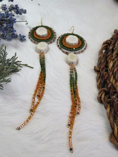 Flat Stitch Beading Patterns, Beaded Wedding Earrings Native, Fringe Earrings Beaded, Native Earrings Beaded, Bible Highlighting, Indigenous Jewelry, Antler Beads, Bead Looming, Antler Earrings