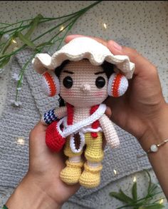 Crochet Anime Characters, One Piece Crochet, Action Figure One Piece, Anime Kitten, Crochet One Piece, One Piece Comic, Fun Crochet Projects, Diy Crochet Projects