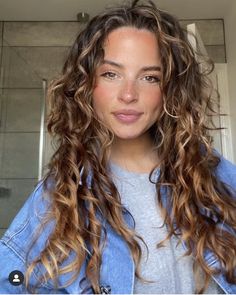 Medium Length Wavy Hair, Silver Haired Beauties, Hair Contouring, Hair Today Gone Tomorrow, Wavy Hairstyles Medium, Wash Day, Clarifying Shampoo, Curly Girl, Hair Transformation