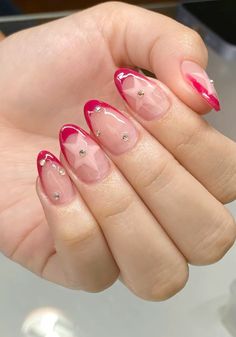 Nails #nails #uñaspermanente #uñas Bloom Nails, Halo Nails, Daisy Acrylic Nails, Henna Nails, Chic Nail Art, Happy Nails, Simple Gel Nails, Blush Nails, Pretty Gel Nails