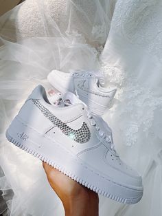 Your special day will shine brighter with these custom Wedding Shoes. Embellished with Rhinestones, the Air Force 1 will add sparkle to your nuptials! Conquer the night and take risks in style. Let your wedding day reflect your adventurous spirit. 🔥 100% genuine, Brand New.👟 Custom sneakers.★Every pair is hand-made and unique.✨Best quality waterproof and scratch-proof paints used.🎉 1000+ satisfied customers across various platforms.🎁 Treat the shoes as art as they are delicate and special.💌 Elegant Wedding Sneakers With Rhinestones, Silver Sneakers For Wedding With Round Toe, Elegant Embellished Sneakers For Wedding, Elegant Silver Sneakers With Rhinestones, Low-top Wedding Shoes With Rhinestones For Bride, Low-top Bride Wedding Shoes With Rhinestones, Bride's Low-top Wedding Shoes With Rhinestones, Silver Bling Wedding Shoes, White Bling Wedding Shoes