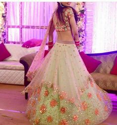 Wedding Reception Dress For Bride, Reception Dress For Bride, घाघरा चोली, Wedding Reception Outfit, Embroidery Patterns Ideas, Dress For Bride, Yellow Lehenga, Wedding Reception Dress