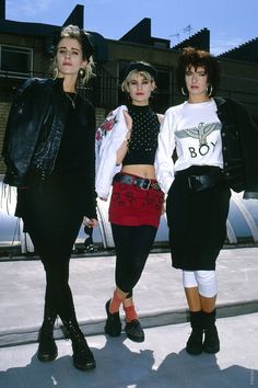 scale_1200 (800×1200) The 80s Fashion, Kawaii Clothes Goth, Bold Outfits, Casual Attire For Women