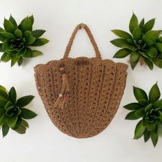 This handmade bag is completely hand-knitted using natural paper rope raffia. It is lined. Natural Paper, Summer Bag, Handmade Bag, Bag Crochet, Bag Handmade, Women Bag, Handmade Bags, Wristlets, Crochet Bag