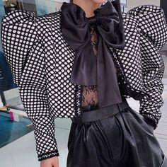 Ruched Plaid O Neck Puff Sleeve Short CoatSIZE



S:Bust:90cm,Length:38cm,Sleeve length:60cm,Waist:80cm,Shoulder:38cm



M:Bust:94cm,Length:39cm,Sleeve length:61cm,Waist:84cm,Shoulder:39cm



L:Bust:98cm,Length:40cm,Sleeve length:62cm ,Waist:88cm,Shoulder:40cm



XL:Bust:102cm,Length:41cm,Sleeve length:63cm ,Waist:92cm,Shoulder:41cm



 



Note: 1 inch = 2.54 cm, 1 cm = 0.39 inch



note: measurement by hands allow 2-3cm errors which is normal Short Victorian Coat, Plaid Outerwear, Mandarin Collar Jacket, Puff Long Sleeves, Plaid Coat, Drag Queens, Plaid Jacket, Sleeve Jacket, 가을 패션