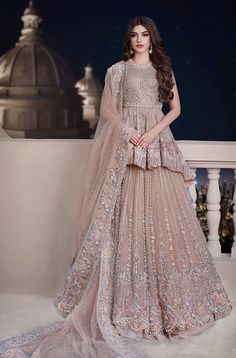 Celebrity Wedding Dresses Indian, Indo Western Bridal Outfits, Pakistani Bridal Wear Walima, Valima Bridal Dress Pakistan, Barat Dress, Gaun Tulle, Lehenga Bridesmaid, Asian Bridal Dresses