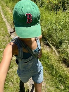 summer hikes #pnw #ootd Pnw Outfit, Wilderness Outfit, Camping Fits, Pnw Summer, Roadtrip Aesthetic, Oregon Girl, Summer Hike, Long Hots