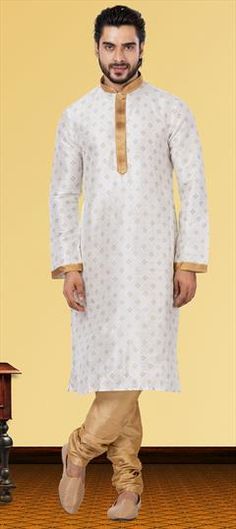 White and Off White color Kurta Pyjamas in Dupion Silk fabric with Printed work Luxury White Jamawar Kurta, Silk Kurta, Dupion Silk, Off White Color, Silk Fabric, White Color, Off White, Silk, Fabric