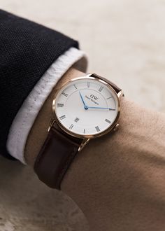 Dw Watch, Best Looking Watches, Manly Man, Sneaker Outfits, Daniel Wellington Watch, Classy Watch, Diamond Watches For Men, Streetwear Mode, Best Watches For Men