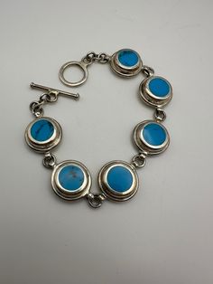 Mexico Sterling Silver .925 13.9mm Circle Turquoise Link Bracelet 39.1g Vintage Turquoise Round Cabochon Bracelets, Turquoise Cabochon Round Bracelets, Turquoise Cabochon Bracelet, Turquoise Gemstone Sterling Silver Bracelet, Chain Link Bracelet, Sterling Silber, Link Bracelets, Chain Link, Silver 925