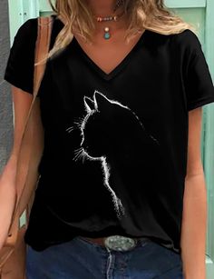 Mujer Camiseta Negro Graphic Gato Estampado Manga Corta Diario Fin de semana Básico Escote en Pico Regular Gato 3D S 2023 - MXN $262 Boho Mode, Boho Styl, Oversized Clothes, Stil Boho, Mode Boho, Vanuatu, Round Neck Tops, Boho Casual, Mongolia