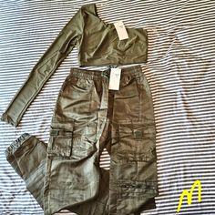 Satin Cargo Pant Set Size Medium With Off Shoulder Crop Top. Casual High Waist Fall Sets, Casual High Waist Sets For Fall, Baggy Style, Off Shoulder Crop Top, Cargo Pant, Shoulder Crop Top, Pant Set, Olive Green, Pants Set