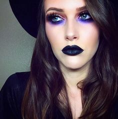 Dark Witchy Makeup Looks, Purple Witch Eyeshadow, Colorful Witch Makeup, Purple Black Witch Makeup, Witch Makeup Ideas Pretty Purple, Purple Witchy Makeup, Boho Witch Makeup, Witch Glam Makeup, Witchy Makeup Looks Everyday