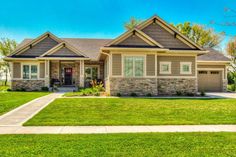 a house that is sitting in the grass