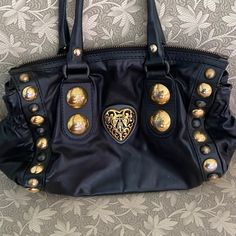 Pre Loved Authentic Gucci Handbag In Great Condition. I Do Not Have A Dust Bag. Black Satchel With Horsebit Detail, Black Satchel Bag With Horsebit Detail, Black Horsebit Detail Satchel Bag, Black Gucci Shoulder Bag With Metal Hardware, Black Shoulder Bag With Horsebit Detail, Designer Gold Bags With Horsebit Detail, Gucci Gold Tote Shoulder Bag, Designer Black Bag With Horsebit Detail, Designer Black Bags With Horsebit Detail