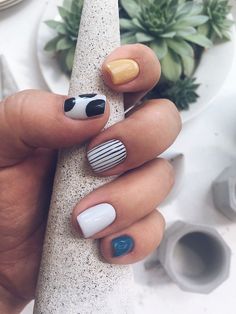 Nail Summer, Ten Nails, Blog Designs, Easy Nails, Simple Nail Designs, Nailed It, Minimalist Nails, Simple Ideas, Cute Nail Designs