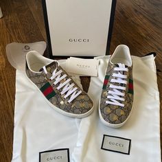 Like New Authentic Gucci Women’s Ace Gg Supreme Sneaker With Bees. Size Is 35.5 In Gucci But I Wear A 6.5 And Fit Into These (They Run A Size Big) Beige/Ebony Gg Supreme Canvas With Gold Bees Print Green And Red Web Detail Red Leather Detail On The Back Of One Shoe And Green The Other Rubber Sole Flat .8" Height Made In Italy Web Detail, Red Web, Gucci Women, Gold Bee, Bee Print, Leather Detail, Green And Red, Gucci Shoes, Red Leather