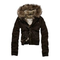 fashion, style, outfit, vintage, aesthetic, streetwear, it girl Casual Winter Outfits, 2000s Fashion, Mode Vintage, Vintage Jacket, Fur Jacket, Victoria Beckham, Stylish Women, Different Styles