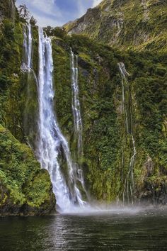 Stirling Falls, Milford Sound, Fiordland, New Zealand stock photos New Zealand Milford Sound, New Zealand Tourist Attractions, Milford Sound New Zealand, Milford Sound, 2025 Vision, Beautiful Waterfalls, Stirling, Tourist Attraction, Travel Journal