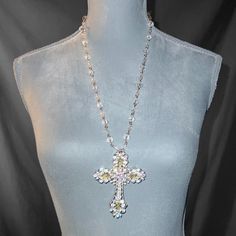 - New Without Tags - Necklace With Clear, Faceted, 6mm Rounds, Beaded Chain With Oversized, Pale Yellow, Clear, And Iridescent Rhinestones - Lobster Clasp - Neck Extender - Chain = 23.5" (End To End) - Cross = W2.5” X H3" White Cross Necklace For Party, Yellow Crystal Necklace For Party, Cross Necklace With Rhinestones For Party, Party Cross Necklace With Rhinestones, White Cross Necklace With Rhinestones, Yellow Rhinestone Jewelry For Party, Yellow Rhinestone Party Jewelry, Rhinestone Cross, Pale Yellow