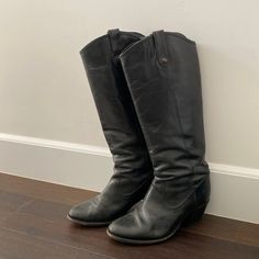 Great Condition, Only Wore A Handful Of Times. Super Comfortable! Frye Jackie Boots, Heeled Knee High Boots, Frye Shoes, Shoes Heels Boots, Black Heels, High Boots, Knee High Boots, Shoes Women Heels, Knee High