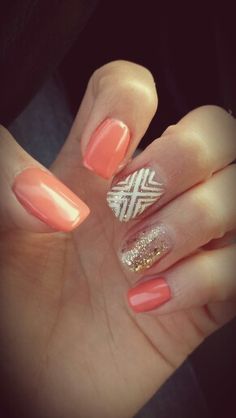 Coral nails with gold & white accent. Perfect for spring! Coral Manicure, Uñas Color Coral, Nails With Gold, Best Hair Stylist, Vegas Nails, Coral Nails, Accent Nail, Gold Nail, Nail Envy