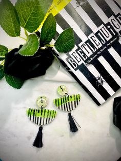 Beetlejuice earring Trendy Black Halloween Earrings, Quirky Handmade Black Earrings, Beetlejuice Earrings, Cheetah Halloween, Cowboy Ghost, Halloween Gothic, Ghost Earrings, Beetlejuice, Chandelier Earrings