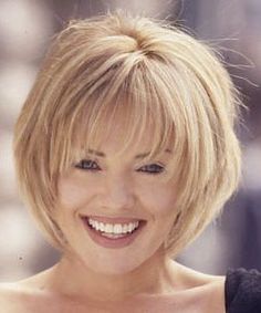 layered with full bangs with fine hair Short Bob Cut, Medium Length Hair With Layers, Hairstyles For Women Over 50, Bob Hairstyles For Fine Hair, Haircuts For Fine Hair, Women Over 50, Hairstyles For Women