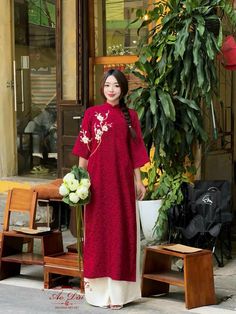 Very elegant design Vietnamese Dress, Sugar Land, Red Design, Dress Clothes For Women, Elegant Design, Dress Outfits, Womens Dresses, Clothes For Women, Floral