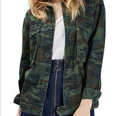 Brand New! Size 6. Spring Camouflage Outerwear With Pockets, Camouflage Outerwear With Pockets For Spring, Casual Green Utility Jacket For Fall, Camouflage Long Sleeve Outerwear With Button Closure, Long Sleeve Camouflage Outerwear For Spring, Camouflage Military Outerwear For Spring, Fall Military Tops With Pockets, Camouflage Outerwear With Pockets, Cotton Camouflage Outerwear With Pockets