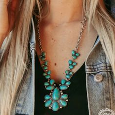 Add a touch of wild west flair to your outfit with the Stagecoach Trails necklace. Featuring three exquisite faux turquoise stones and a playful concho charm, this is a must-have for any cowgirl looking to make a statement. Giddy up and get yours today! Bohemian Necklaces For Western-themed Events, Southwestern Necklaces For Western-themed Events, Western Style Turquoise Necklace For Ranch, Turquoise Necklace For Western-themed Events, Western Fashion Jewelry, Rodeo Jewelry, Nicole Kidman Keith Urban, Cowgirl Look, Rodeo Queen