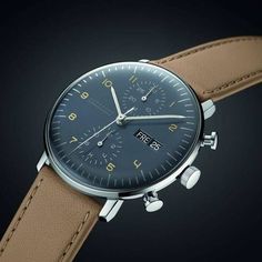 Relojes hombre minimalistas #MenWatchesMinimalist #Trindu Max Bill Chronoscope, Mens Watches Minimalist, Speedmaster Omega, Watch Gears, Max Bill, Army Watches, Minimalist Watch, Mens Fashion Watches, Best Watches For Men