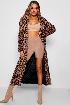 Cozy Winter Fashion, Leopard Print Outfits, Leopard Coat, Animal Print Outfits, Faux Fur Coats, Autumn Style, Fur Coats, Leopard Print Dress