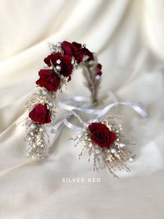 Size: The length of tiaras is almost 30 cm, tied with a silk ribbon. Suitable for any head circumference.Groom Corsage - 11 cm The badge is attached with a large floral pin included in the set.Groom badge can be purchased separately.Description: Wedding Set for Bride and Groom Series Silver Red made of natural dried flowers. Extravagant crown for the bride with burgundy roses, gray pampas grass and silver linen.  In the same style, you can buy a badge for the groom.  A crown of this shape and le Groom Corsage, Rose Tiara, Flower Wreath Hair, Bridal Hair Wreath, Burgundy Roses, Flowers Crown, Floral Tiara, Dried Roses, Drying Roses