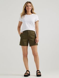 Temperatures are rising and everyone's breaking out their favorite Lee® Cargo Shorts. Our now updated Ultra Lux Comfort with Flex-To-Go give your closet the update it deserves with our latest. Featuring a mid rise, relaxed fit, and our ultra-comfortable Flex-to-Go waistband, this cargo short is a must-have summer style. Its utility-style pockets make it easy to store your valuables while you're on the go so you can move without constraints in a style that always has your back. Cargo Shorts Women, Utility Style, Lady Riders, Cargo Short, The Hundreds, Your Back, Vintage Jeans, Summer Style, Cargo Shorts