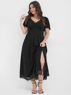 BloomChic Plus size clothing for women. You'll actually want to wear. Shop women's clothing sizes 10-30. With new styles added daily, you'll always find something to love. Free shipping on order $69. Free return for first order. Just shop now. Color:Black,Navy,Gray,Burgundy,Green Type:Dresses Neckline:V Neck Split Hem Dress, Ditsy Floral Dress, Split Maxi Dress, Plus Size Clothing For Women, Necklines For Dresses, Knee Dress, Date Outfits, Midi Dress With Sleeves, Womens Clothing Sizes