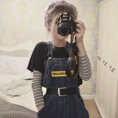 Look Grunge, Chique Outfits, Goth Aesthetic, Looks Vintage, Audrey Hepburn, Grunge Fashion, Grunge Outfits