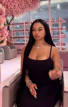 Sew In Wig, India Westbrooks, Girlfriend Goals, Face Card, Heart Eyes, Baddie Outfits Casual, Best Acrylic Nails, Hair Wig