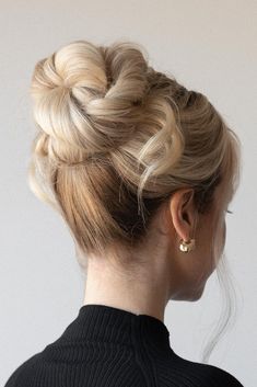 Elegant Easy Updos, Bride Updo Hairstyles, At Home Hair Salon, Easy Updo Hair, Up Do Hair Styles, Home Hair Salon, Wedding Up Do, Long Bridal Hair