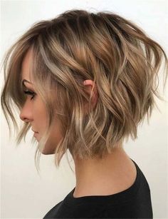 Choppy Bob Short Hair, At Shoulder Length Hair With Layers, Choppy Bob Hairstyles Back View, Hair Longer In Front Shorter In Back Long Bobs, Short Hair Bob Styles 2023, Short Hairstyles For Brown Hair, Short In Back Long In Front Hairstyles Graduated Bob, 2023 Mom Hair Trends, Very Short Choppy Bob