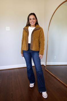 Comfortable fall outfit with converse sneakers via pumps and push-ups blog | petite friendly outfits | fall outfits | petite fashion Bootcut Jeans Outfit Casual Winter, Bootcut Jean Outfits Fall, Bootcut Jeans Outfit Fall, Styling Flare Jeans, Fall Outfits Petite, Outfit With Converse, Casual Outfits For Fall, Petite Fall Outfits, Comfortable Fall Outfits