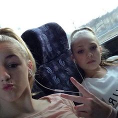 chloe and maddie Claddie Dance Moms, Chole Lukasiak Rares, Chloe Dance Moms Rares, Maddie Dance Moms, Chloe Dance Moms, Maddie And Chloe, Chloe And Maddie Dance Moms, Maddie And Chloe Rares, Dance Moms Maddie Rares