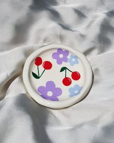 Flower trinket dish, cherry trinket dish Clay Trinket Dish, Clay Tray, Beginner Art, Clay Diy Projects, Tanah Liat, Clay Bowl, Polymer Clay Diy, Pottery Dishes, Pottery Crafts