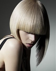 STUNNING | BLUNT FRINGE | BOB    VISIT US FOR #HAIRSTYLES, ADVICE AND INSPIRATION  WWW.UKHAIRDRESSERS.COM    medium blonde straight coloured multi-tonal platinum hairstyles for women Shot Hair, Straight Blonde Hair, Medium Blonde, Platinum Blonde Hair, Casual Hairstyles, Mid Length Hair, New Hair Colors, Medium Hair Cuts