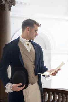 Lee Avison regency man reading a letter Early 19th Century Fashion, Der Gentleman, Regency Era Fashion, Regency Fashion, 19th Century Fashion, Regency Era