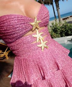 Short Mermaid Dress, Sparkly Mini Dress, Malibu Barbie, Looks Party, Mini Dresses For Women, Halter Mini Dress, Hoco Dresses, Mermaid Dress, Mode Inspiration