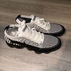 Nike Vapormax Zebra Print Size 8 In Mens According To Nike 9.5 In Women’s Size 9.5 In Women’s Run A Little Small Probably Closer To A 9 Great Condition Will Come In Nike Box Just Not The Original Vapormax Black, Vapormax Nike, Nike Box, Nike Vapormax, Shoes Nike, Zebra Print, Black Nikes, Nike Shoes, Nike Women