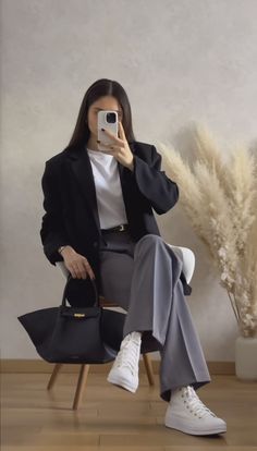 Fashion Aesthetic Outfits, Interview Outfits Women, Neat Casual Outfits, Business Casual Outfits For Work, Casual Day Outfits, Pants Outfits, Elegante Casual, Long Sleeve Dresses, Classy Work Outfits