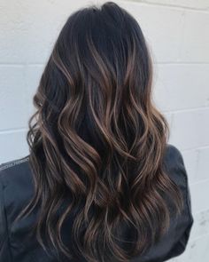 Dark Brown Hair With Highlights, Dark Ombre Hair, Highlights For Dark Brown Hair, 60 Hairstyles, Chestnut Hair, Black Hair Balayage, Hair With Highlights, Brown Ombre Hair, Black Hair With Highlights